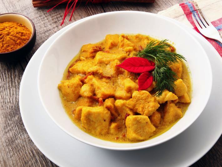 Pui cu ghimbir și curcuma (turmeric). Retețe exotice asiatice